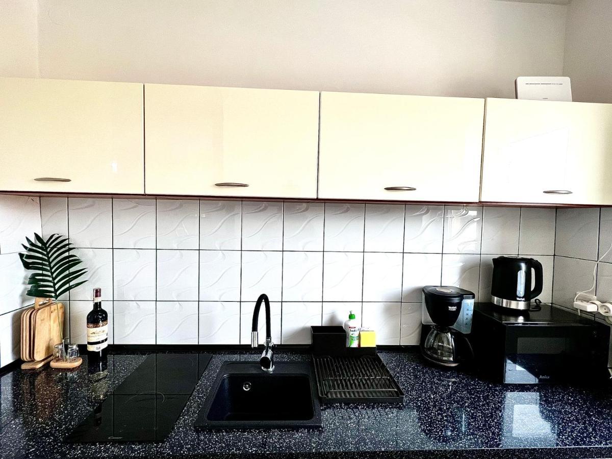 Apartament Opal - Ul. Grunwaldzka Przy Plazy Поберово Экстерьер фото